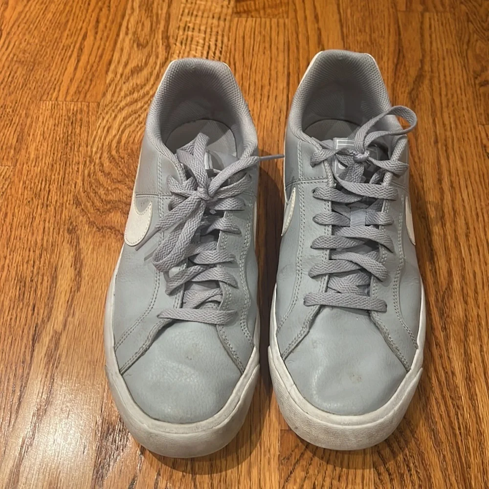 Nike Men’s Blue Sneakers Size US 10